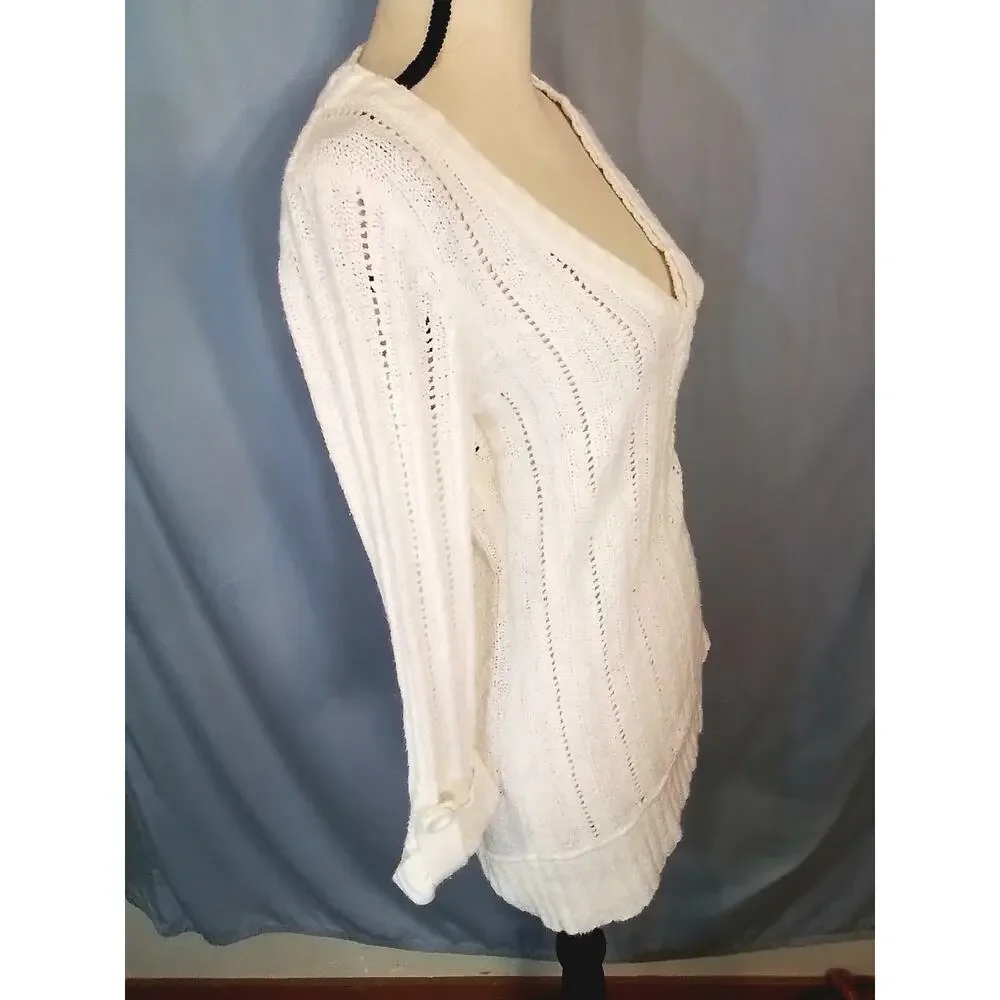 Maurices  white pullover sweater